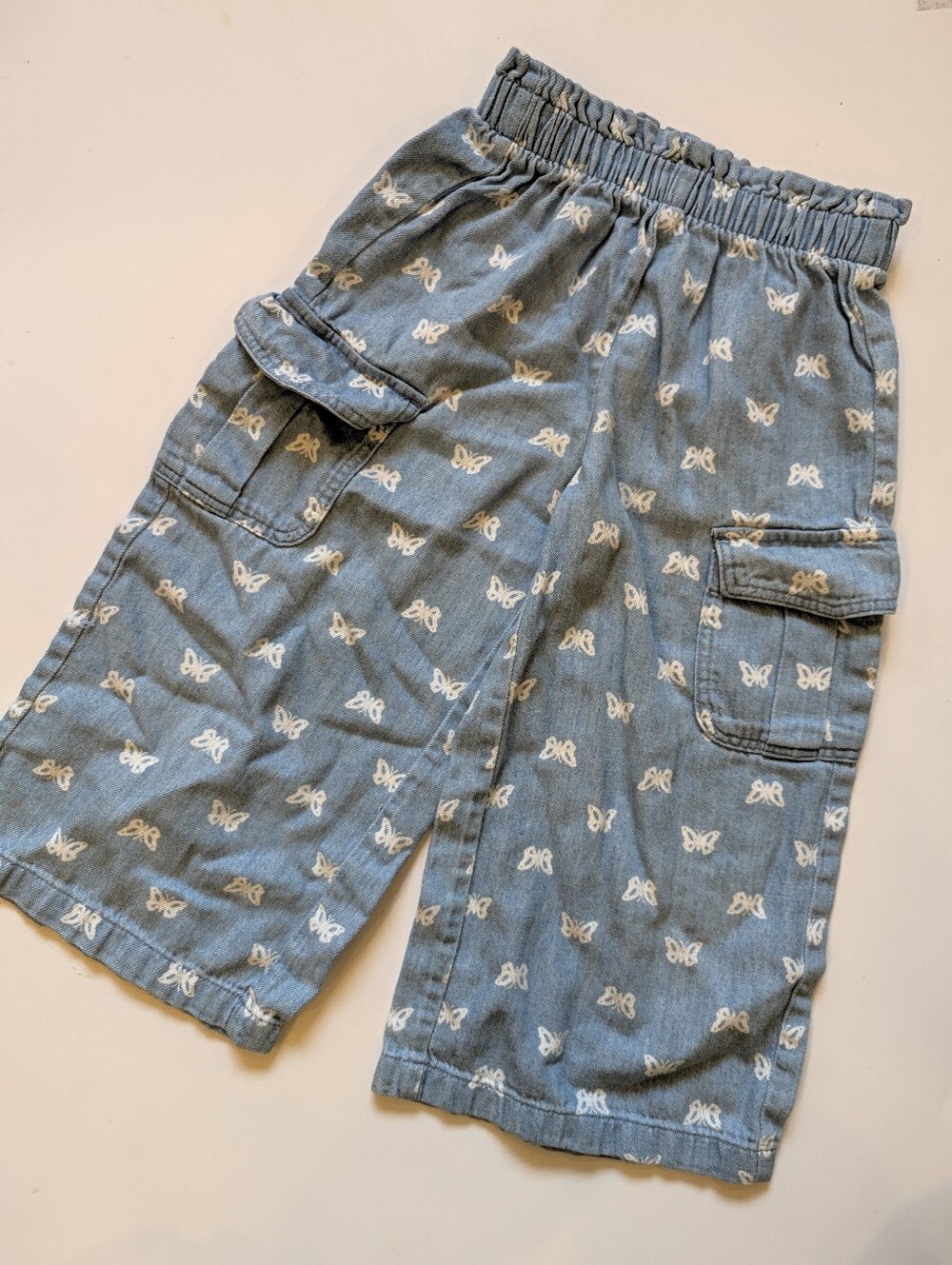 2/$20 💚 Old Navy Butterfly Print Denim Pull-On Jeans